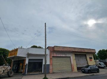 Bodega-Galpón , Pompeya · Galpón y Local a La Venta (En Block): Calle Erezcano y Av Int. Rabanal - Pompeya. Caba