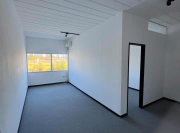 Oficina comercial · 40m² · 1 Ambiente · 2 Cocheras · Oficina en Alquiler en Riviera Park, Nordelta, Tigre