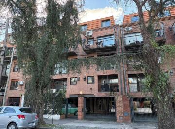 Departamento · 50m² · 3 Ambientes · 1 Cochera · Departamento de Tres Ambientes con Cochera en Alquiler, Ubicado en San Isidro.