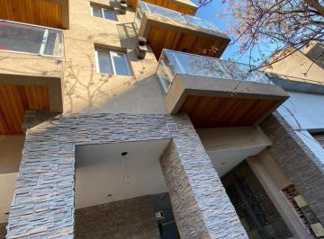EDIFICIO · Departamento - Flores - Edificio en Block - 6 Pisos - 550 m² Totales - 2 Amb - Balcon - 3 Cocheras