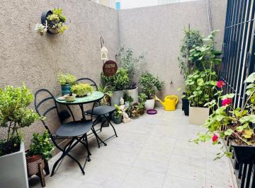 PH · 50m² · 2 Ambientes · Espectacular PH 2 Ambientes /patio/terraza Propia/ Parrilla/cochera Fija Cubierta.