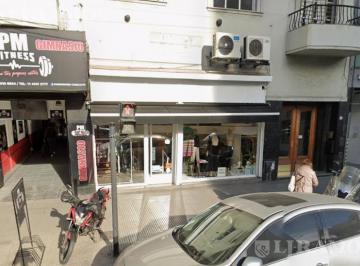 Local comercial · 141m² · Local en Caballito