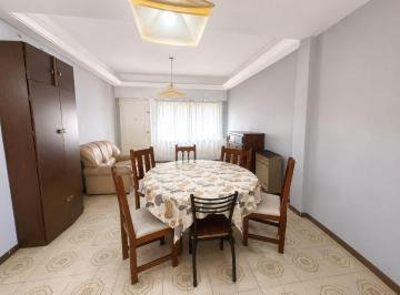 Casa · 158m² · 3 Ambientes · 1 Cochera · Venta Casa Tres Ambientes Barrio B. Rivadavia