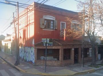PH de 3 ambientes, San Fernando · PH Planta Baja Dos Dorm. + Local