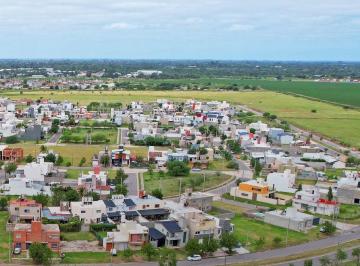 Terreno · 275m² · Terreno en Venta en Valle Cercano, Frente a Plaza, Próximo a Salida de Velez Sarsfield