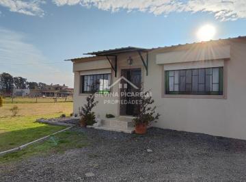 Quinta vacacional · 64m² · 3 Ambientes · 1 Cochera · Casa Quinta en Venta en Barrio Parque Sakura, Exaltación de La Cruz, G. B. a. Zona Norte