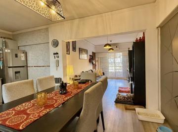 Departamento · 60m² · 3 Ambientes · Reconquista 600 - Departamento en Venta de 2 Dorm. - Rosario, Barrio Arroyito