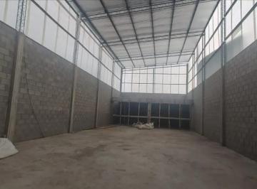 Bodega-Galpón · 300m² · 3 Ambientes · Galpón de 300 m² en Venta en San Fernando