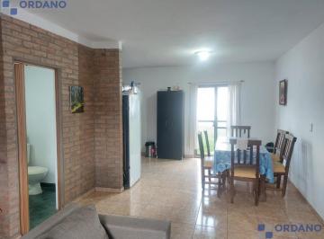 Casa · 84m² · 3 Ambientes · 1 Cochera · Duplex en Matienzo 2 Dorm + Escritorio