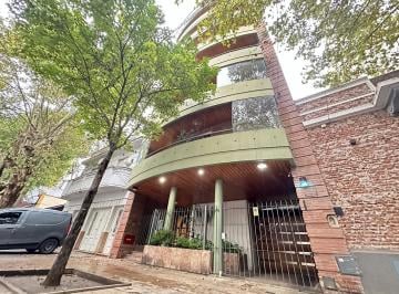 Departamento · 57m² · 3 Ambientes · 1 Cochera · Departamento 3 Ambientes con Cochera y Cocina Separada. Excelente Estado - Liniers