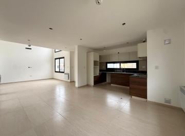 Casa · 220m² · 5 Ambientes · 2 Cocheras · Venta Casa a Estrenar 3 Dorm. Jardin de Las Tejas
