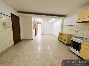 Departamento · 60m² · 3 Ambientes · Departamento en Alquiler de 2 Dorm. - General Paz