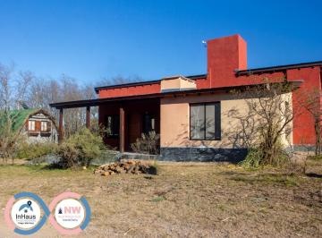 Casa · 100m² · 3 Ambientes · 1 Cochera · Casa en Los Reartes