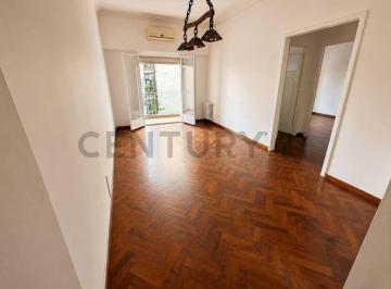 Departamento · 79m² · 3 Ambientes · Venta - Permuta Departamento 3 Ambientes con Balcon, Depend. y Cochera en Palermo