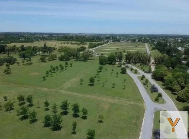 Terreno · 450m²