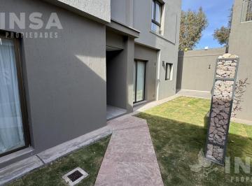 Departamento · 70m² · 3 Ambientes · 1 Cochera · J. a Rodriguez 8099