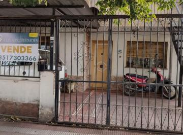 Casa de 4 ambientes, Córdoba · Yofre Sur - Casa Pb de 2 Dorm.