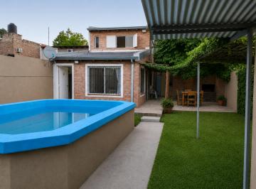 Casa de 2 ambientes, Rosario · Dueño Vende Casa con Pileta - Bº Lisandro de La Torre Rosario