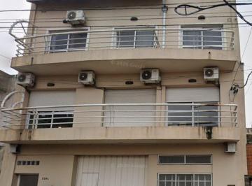 Local comercial · 700m² · 4 Cocheras · Venta Lote Fabrica Deptos V. Bosch