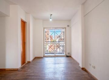 Departamento · 48m² · 3 Ambientes · Venta Departamento Dos Dorm. en Abasto