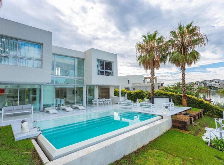 Casa en alquiler en Nuevo Quilmes · 4 ambientes