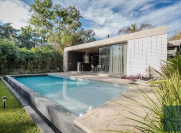 Casa · 342m² · 4 Ambientes · Casa en Manuel B Gonnet