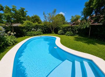 Casa · 247m² · 6 Ambientes · 2 Cocheras · Venta Casa San Isidro Beccar 6 Amb Parque Pileta