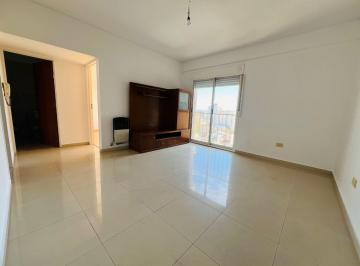 Departamento · 40m² · 2 Ambientes · Alquiler Depto 2 Amb Luminoso Monte Castro