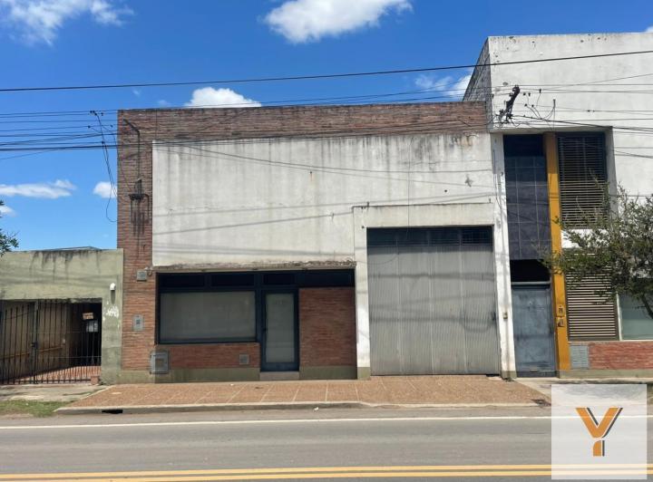 Local comercial · 232m² · 4 Ambientes