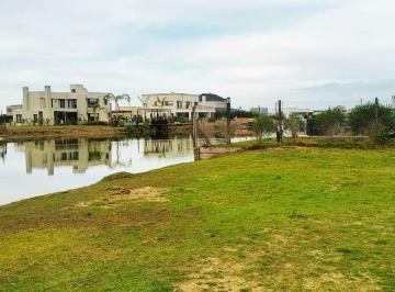 Terreno · 741m² · Venta Lote a La Laguna en Magallanes Hudson