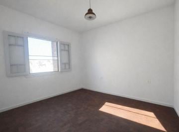 PH · 42m² · 3 Ambientes · Venta PH 3 Amb. Terraza Propia Caseros Apto Cred.