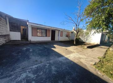 Casa de 2 ambientes, Salta · Dueño Vende Casa a 6 Cuadras de La Unsa (Parodi 906) - Lote de 250 m²
