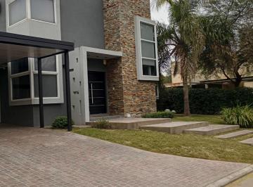 Casa de 5 ambientes, Córdoba · Excelente Casa en Venta en El Balcon, Valle Escondido.