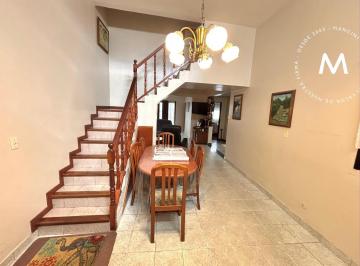 Casa · 112m² · 5 Ambientes · 1 Cochera · Casa en Venta de 5 Ambientes con Cochera, Terraza y Parrilla - Villa Urquiza