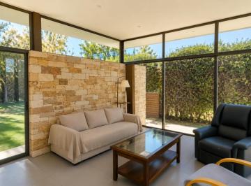 Casa de 7 ambientes, Chacras de Coria · Casa en Venta C/ Cochera en Chacras de Coria