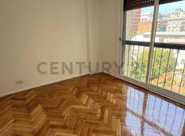 Departamento · 33m² · 2 Ambientes · Alquiler - Semipiso 2 Ambientes Reciclado a Nuevo - Muy Luminoso y con Vista Abierta