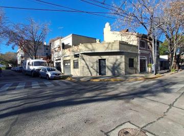 PH de 4 ambientes, Parque Chas · PH a Refaccionar Destino Comercial/deposito