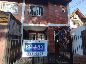 Casa · 60m² · 3 Ambientes · 1 Cochera · Alquiler Duplex 3 Amb con Ent de Auto en Carapachay