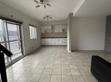 Departamento · 80m² · 3 Ambientes · Depto Tipo PH 3 Amb con Balcón en Caseros
