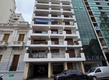 Departamento de 4 ambientes, Rosario · Se Vende Departamento con Vista Al Río y Monumento de Rosario.