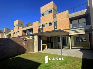 Casa de 4 ambientes, Córdoba · Cañuelas Chico - Alquiler - 3 Dorm - 3 Baños - Terraza