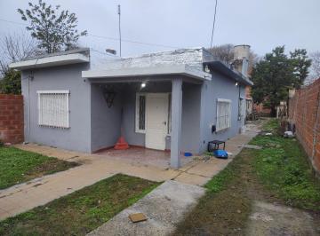 Casa de 3 ambientes, Malvinas Argentinas · Casa en Buenas Condiciones y Precio.