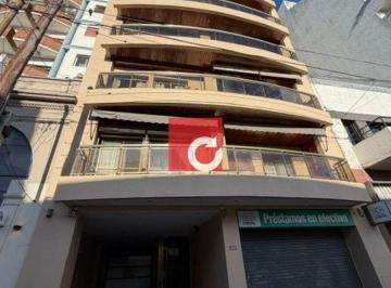 Departamento de 3 ambientes, La Plata · Venta de Semipiso en 59 N 820 E 11 y 12 - La Plata