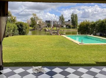 Casa de 7 ambientes, Escobar · Venta Casa Al Agua El Canton