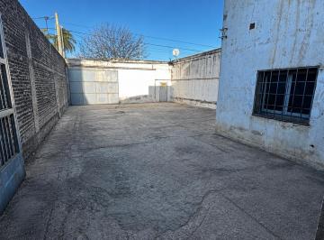 Bodega-Galpón de 3 ambientes, Córdoba · Galpón con Doble Portón de Ingreso de Camión y Excelente Acceso a Circunvalación