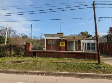 Casa de 5 ambientes, Mendiolaza · Casa en Venta en Mendiolaza Centro