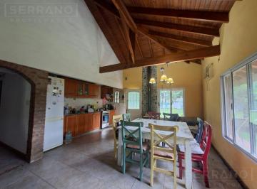 Casa · 100m² · 4 Ambientes · 1 Cochera · Venta Casa 3 Dorm. Pileta. Parque Sakura, José Ingenieros, Exaltación de La Cruz, Apta Credito