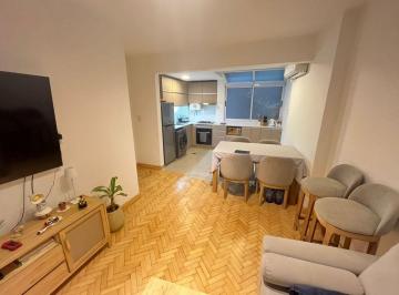 Departamento de 2 ambientes, Vicente López · Alquiler Departamento 2 Amb Florida Frente Reciclado a Nuevo Cocina con Espacio Lavarropa Excelente