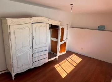 PH · 74m² · 3 Ambientes · PH en Venta - 2 Dorm. 1 Baño - 90 m - Barracas
