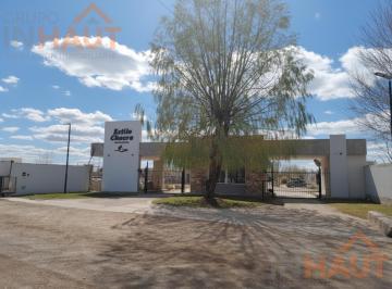 Casa · 110m² · 1 Ambiente · Casa - Quinta en Barrio Cerrado "Estilo Chacra". Cipolletti